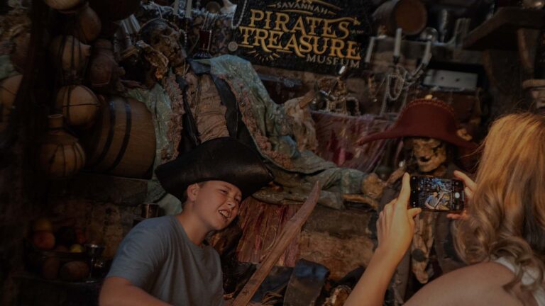 exhibit at savannah pirate and treasure museum
